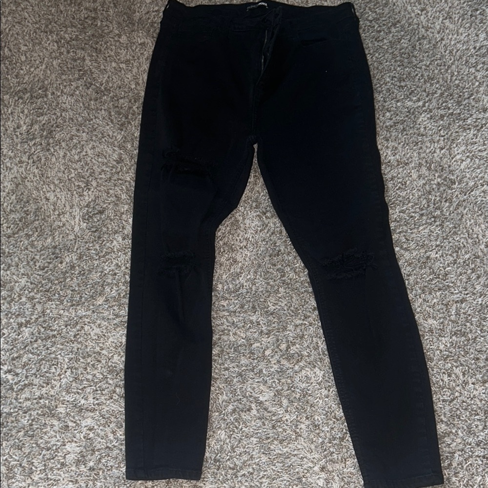 Fashion Nova Black Skinny Jeans